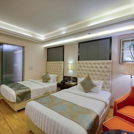 Om Clarks Inn Raebareli Luaran gambar